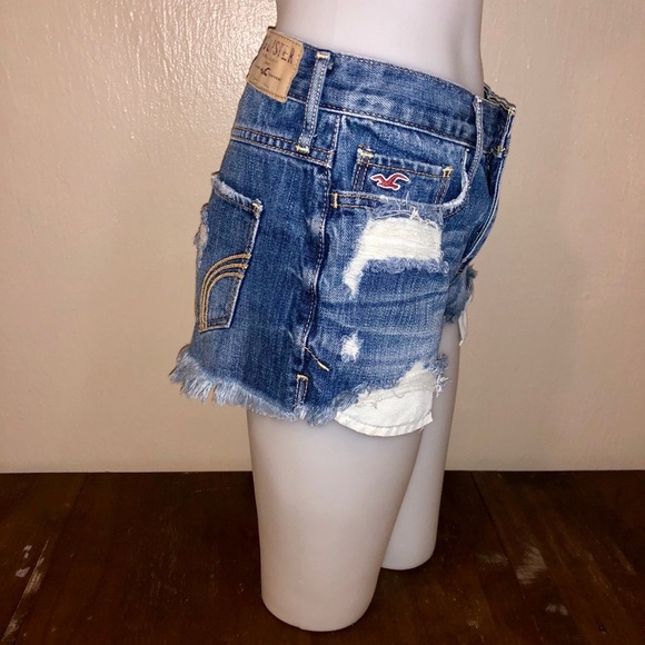 Hollister factory destroyed shorts - Picture 3 of 6